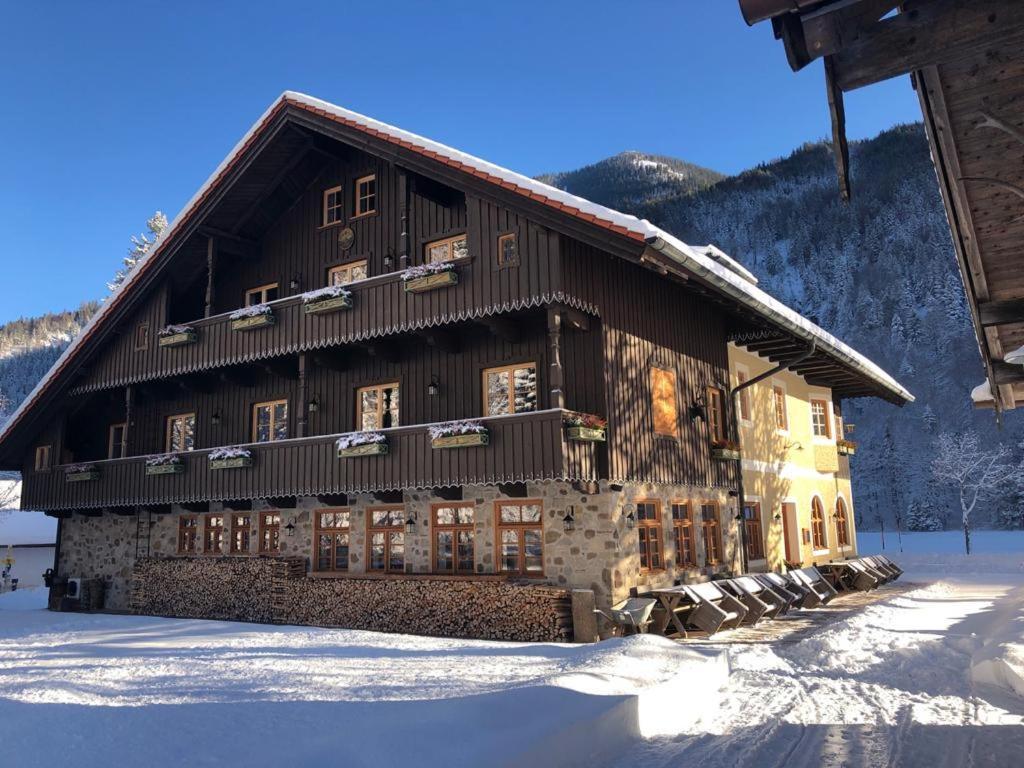 Ferienwohnungen Zipflwirt Bayrischzell Luaran gambar